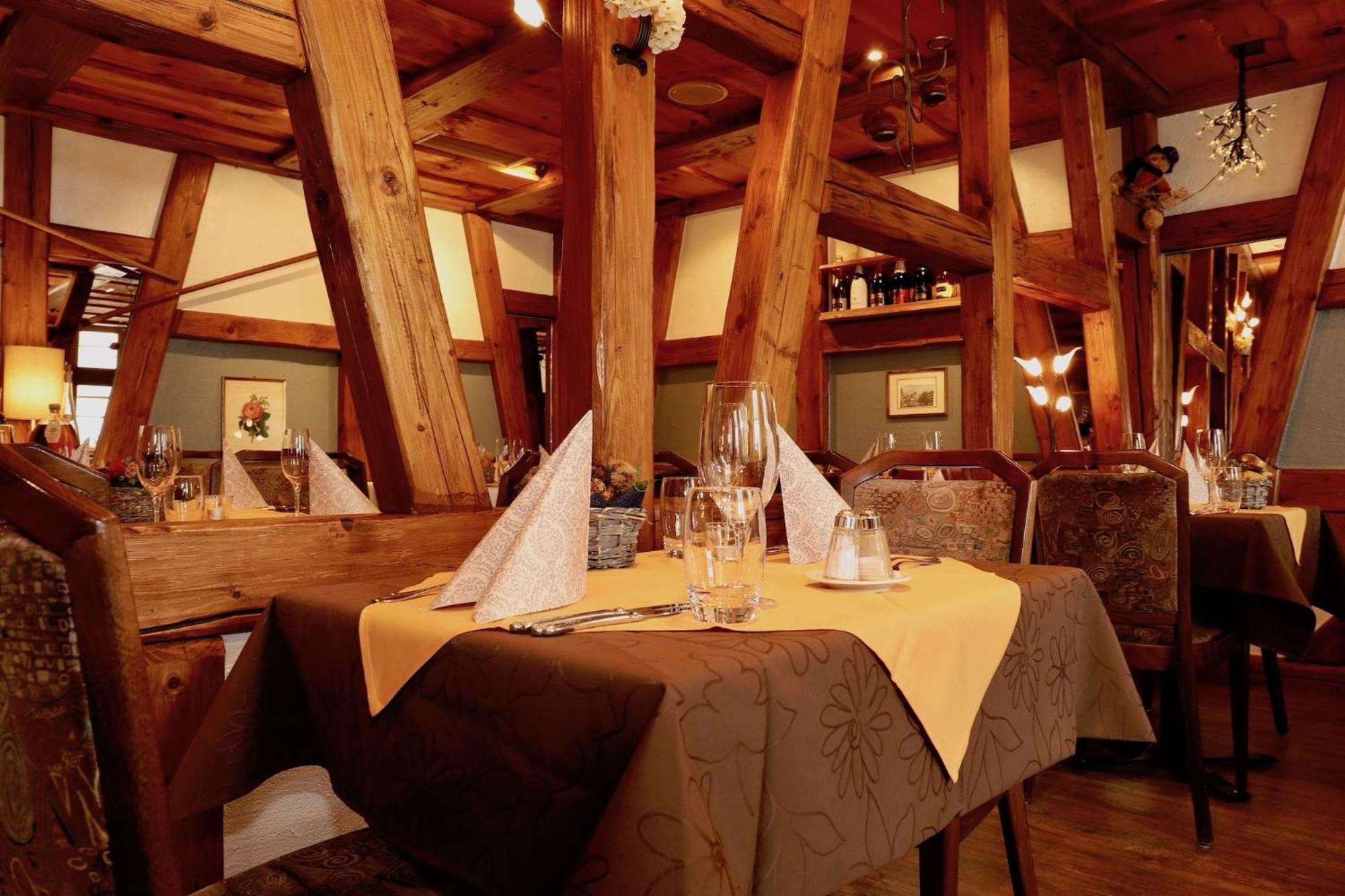 Hotel-restaurant Weisses Kreuz 3*