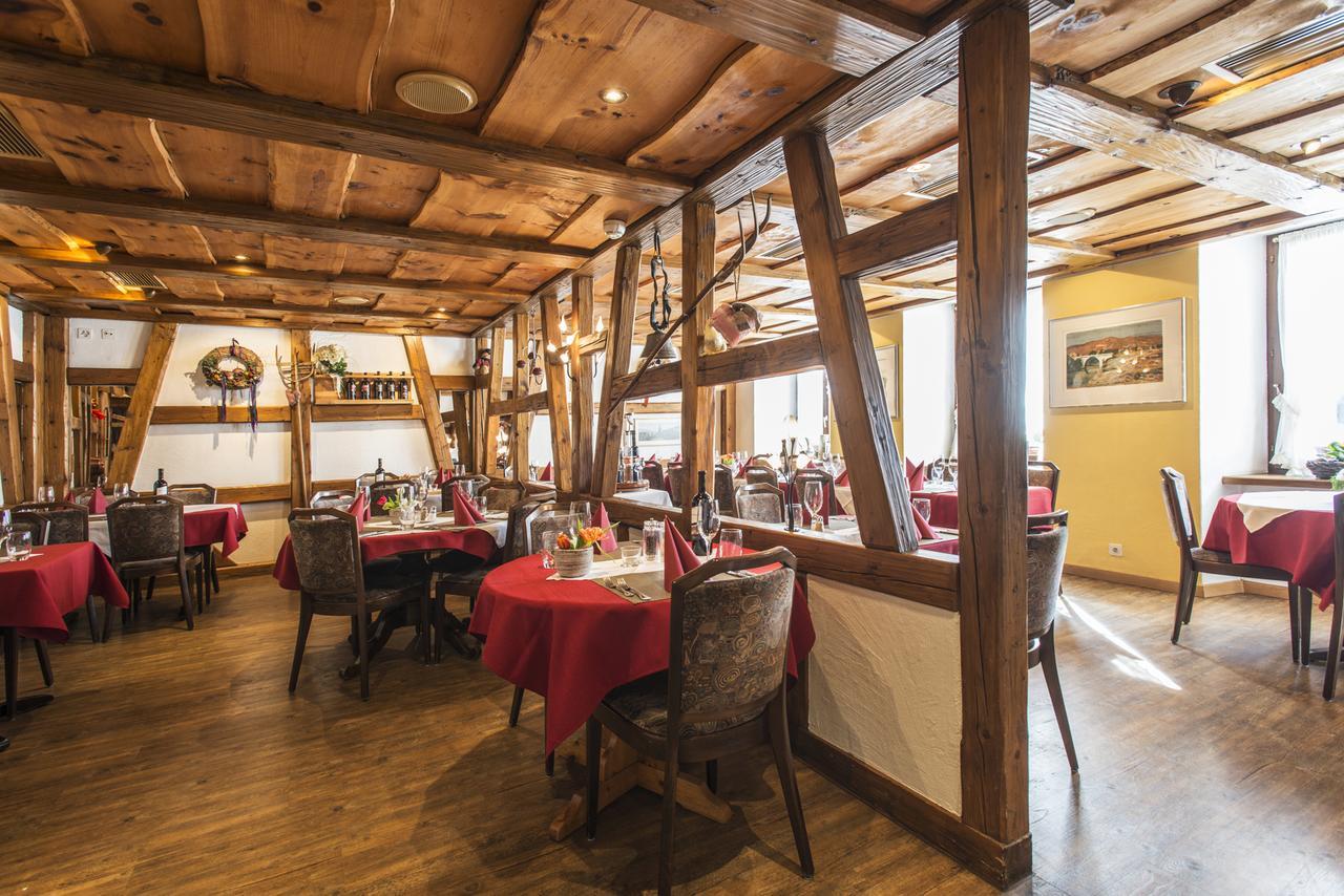 Hotel-restaurant Weisses Kreuz Hotel