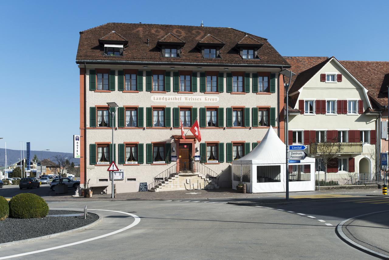 Hotel-restaurant Weisses Kreuz Hotel 3*