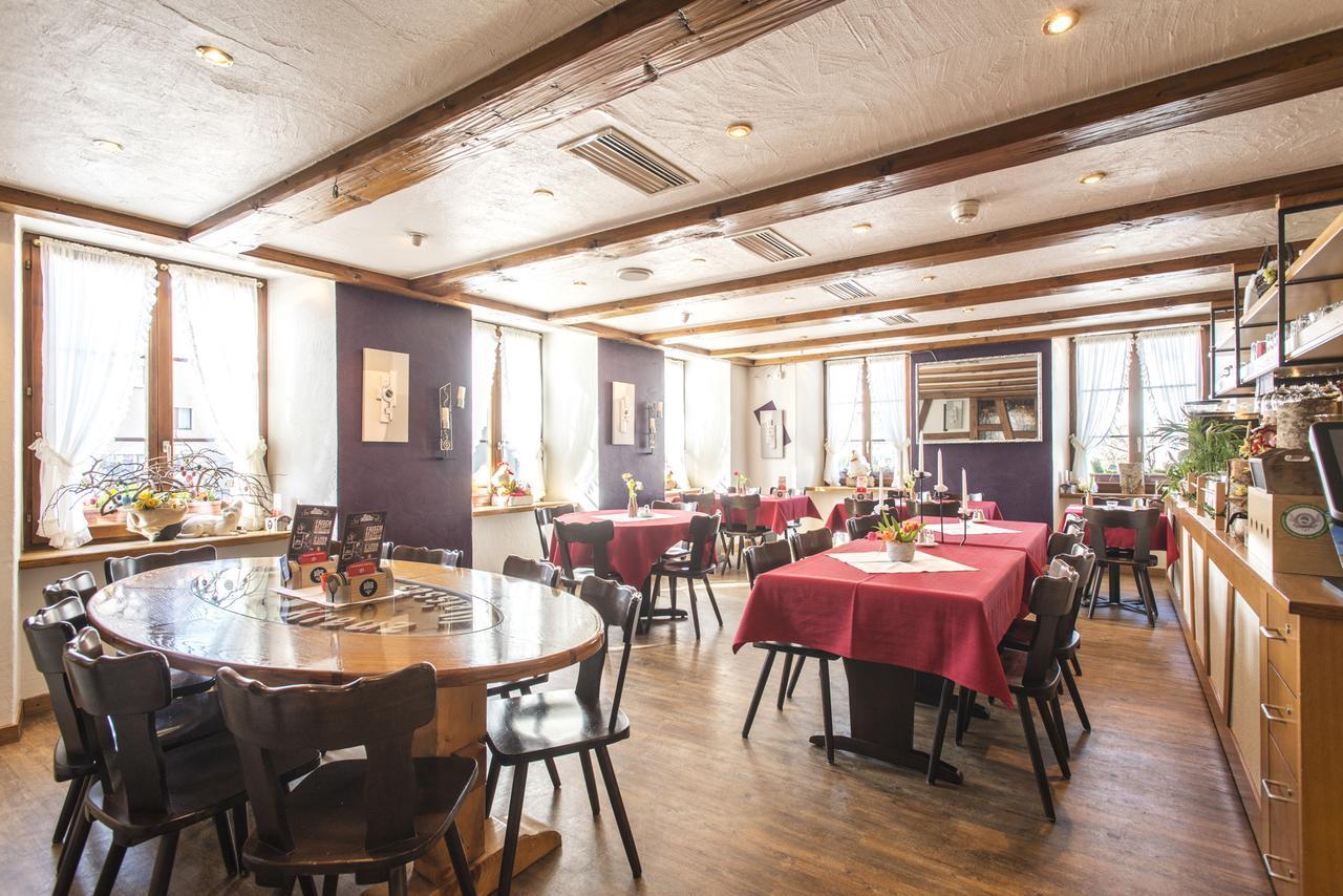 Hotel-restaurant Weisses Kreuz Hotel