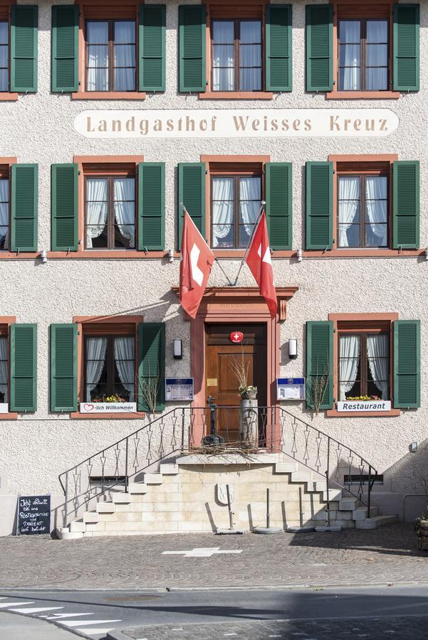 Hotel-restaurant Weisses Kreuz 3*